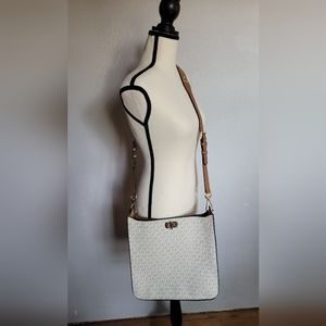 Michael Kors vanilla signature crossbody bag